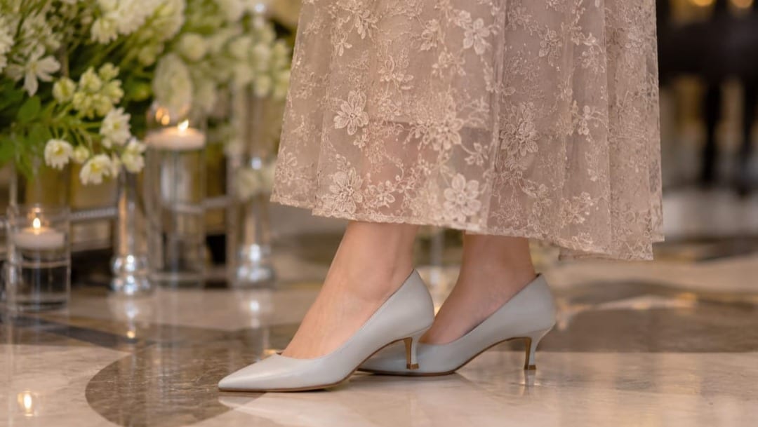 結婚式のパンプス選び方ガイド｜招待された側が知っておきたいマナーと選び方のポイント