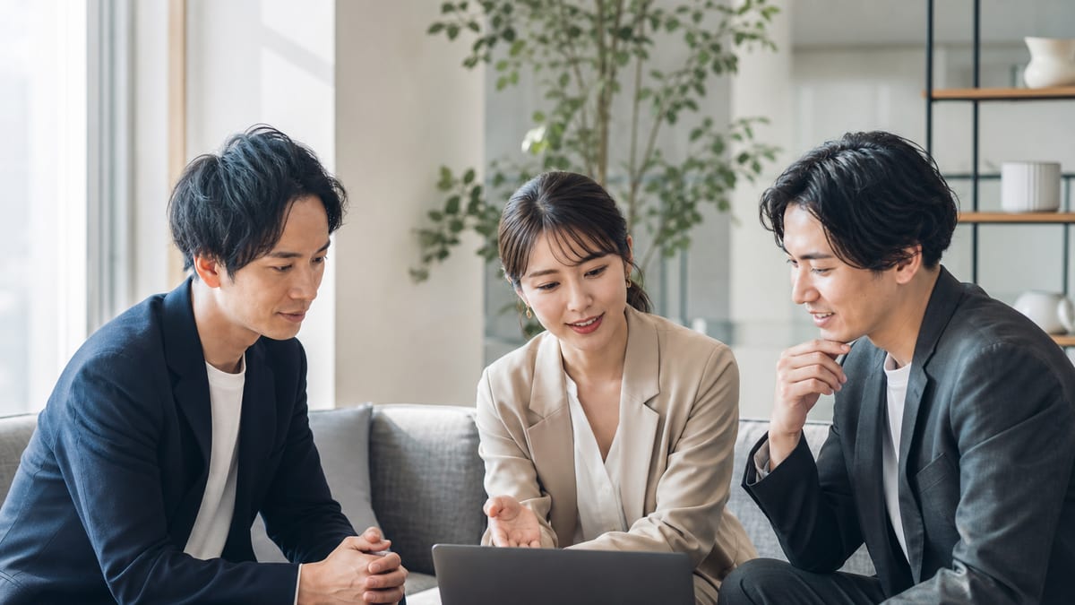 YouTube運用代行の費用・料金相場を完全解説｜料金体系の選び方・発注ステップ・失敗しない判断基準