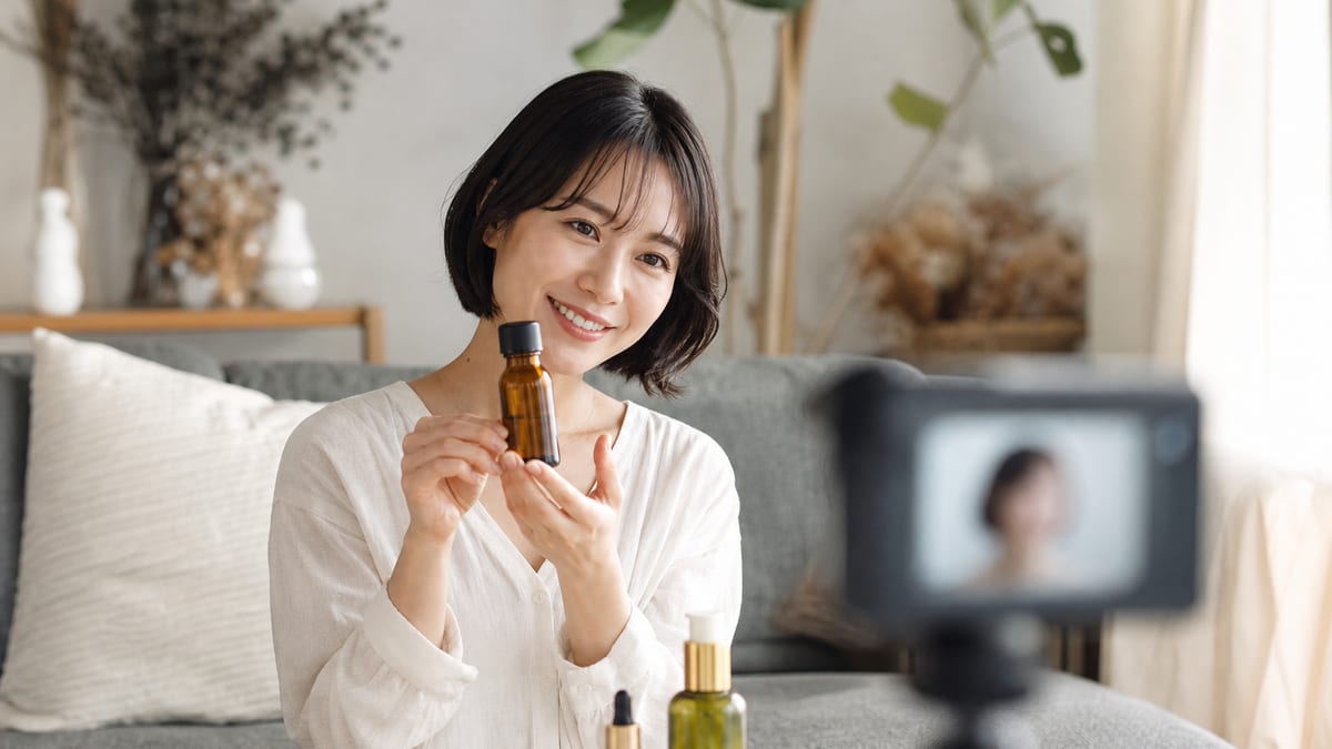 UGC動画とは？疑問をすべて解消｜意味・作り方・効果・費用をQ&Aで徹底解説