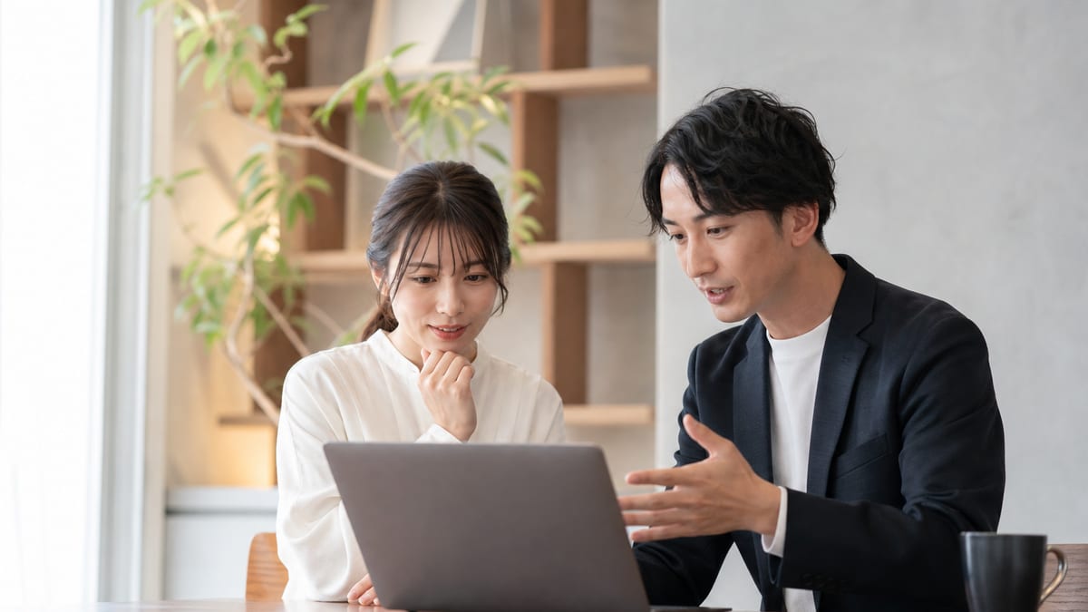 企業SNS運用はケース別に戦略が変わる｜立ち上げ・停滞・少人数・炎上リスク別の実践ガイド